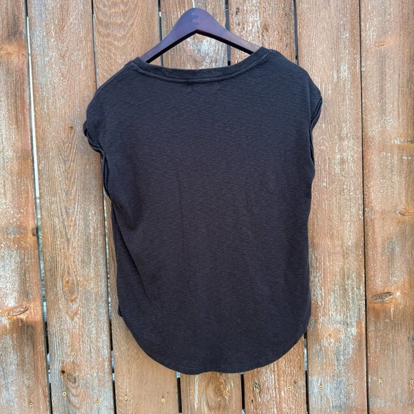 MARLED Women’s Black Charcoal Cap Sleeve Tee Shirt Round Hem Size Small - Picture 4 of 6